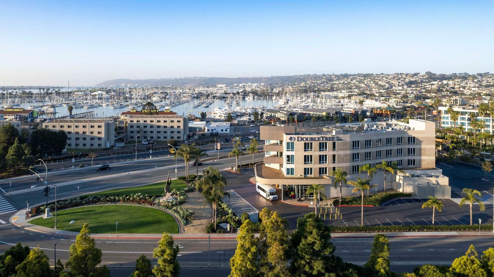 Doubletree By Hilton San Diego Bayside Exterior foto